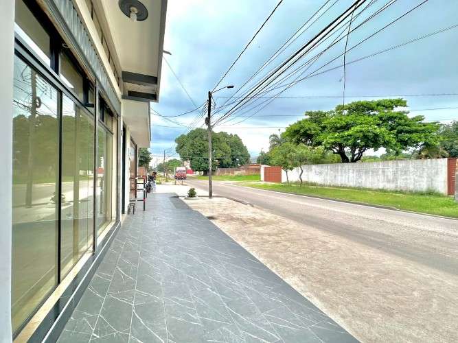 Local comercial en alquiler | zona suroeste1710340124