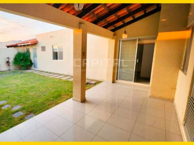 Casa en venta en sevilla los jardines excelente ubicación, en esquina264505747