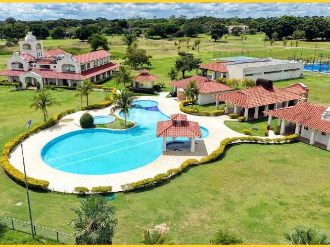 Terreno en venta en urb. casa campo country club y residencias954404510