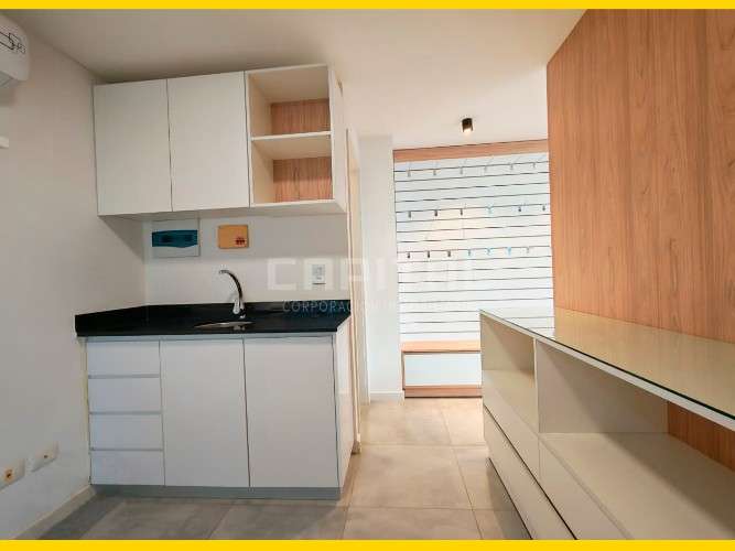 Local comercial en alquiler zona avenida beni240840843