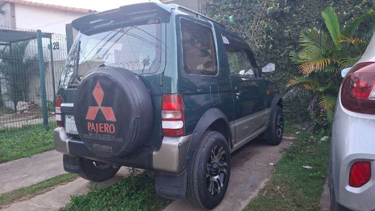 Jeep mitsubishi pajero jr 1100 cc142567013