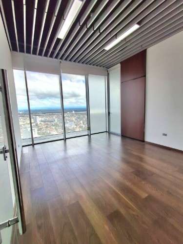 Oficinas en alquiler en planta alta en edificio ambassador164012599