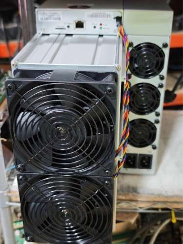 Antminer z15 pro718529501