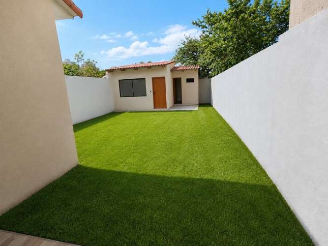 Casa en venta 3 dormitorios -zona norte remanso2081656573