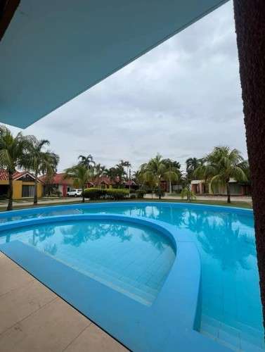 Amplia casa en alquiler en condominio picasso21993476