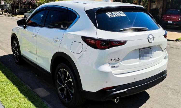 Vendo o permuto vagoneta mazda cx5 2024 de imcruz cel 75018362 version full 4x4 caja automatica motor 2000 3 modos de manejo eco normal y sport pisos bandeja  equipo bosse original de fabrica aros bi tono originales 19 camara de retro radio cardplay e222304197