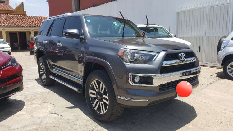 Tumomo.com Vag. toyota 4runner limited mod. 20