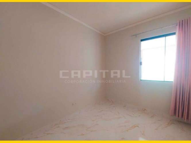 Amplia casa de una planta en alquiler en condominio fontana la riviera 12100313249