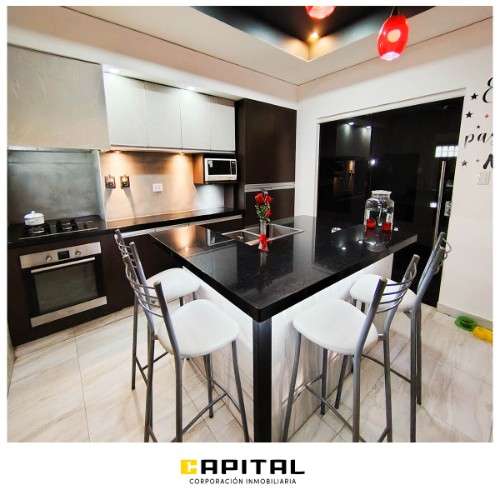 Casa en alquiler completamente amoblada y con piscina – barrio foianinni1491176281