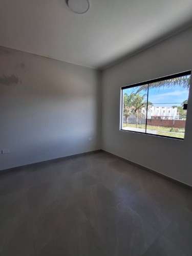 Casa a estrenar en venta en condominio zona norte526280992