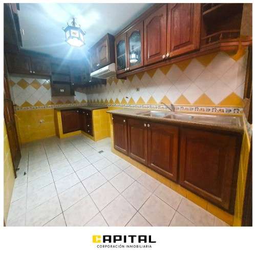 Inmueble para vivienda u oficinas en alquiler1243276416