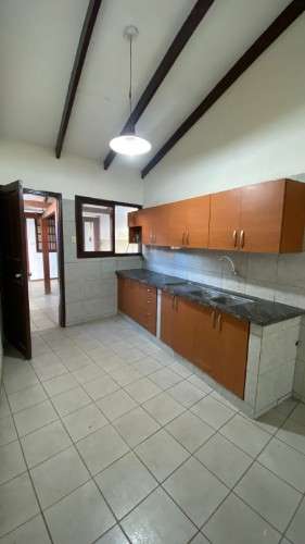 Propiedad exclusiva en alquiler – zona el trompillo89510179