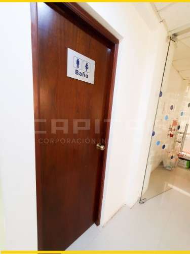 En edificio empresarial – alquilo oficina para empresa de primer nivel1935829393