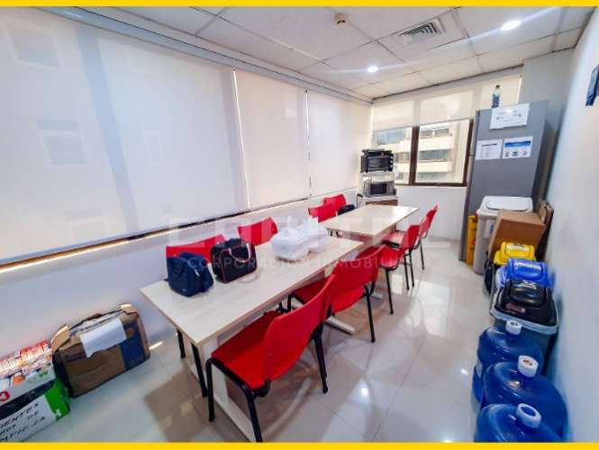 En edificio empresarial – alquilo oficina para empresa de primer nivel1935829393