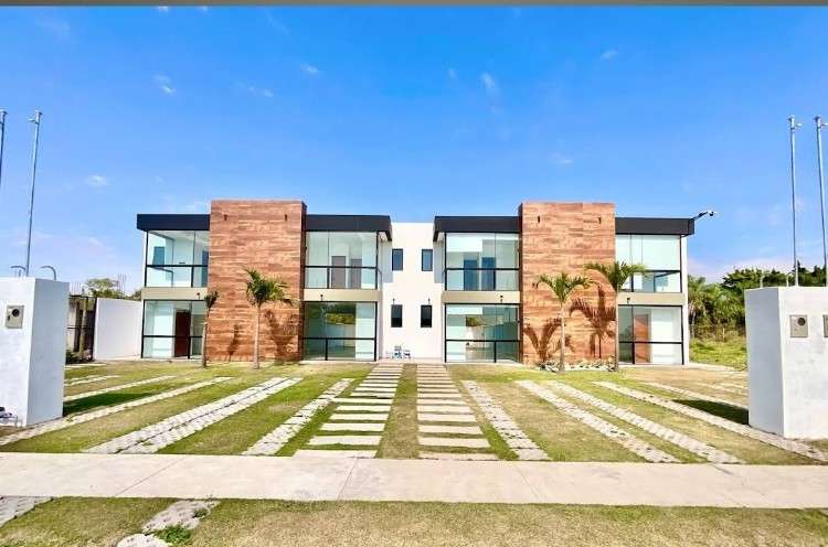 Casa de 3 habitaciones en condominio exclusivo en zona norte196087886