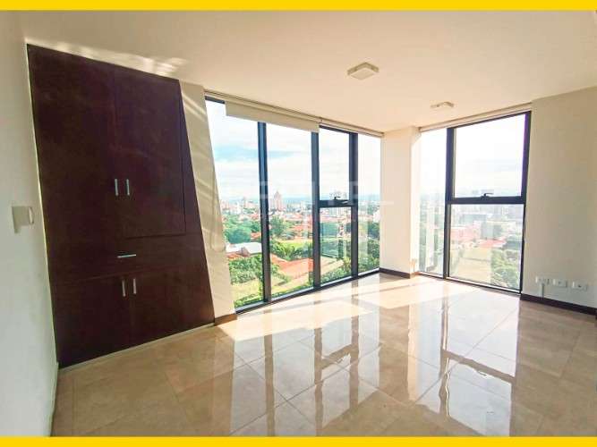 Oficinas en alquiler o venta en edificio business & health547406144