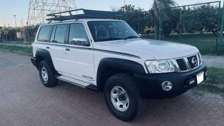 2017 vagoneta nissan patrol 4x4 - vidrios con protección uv 99%1288765898