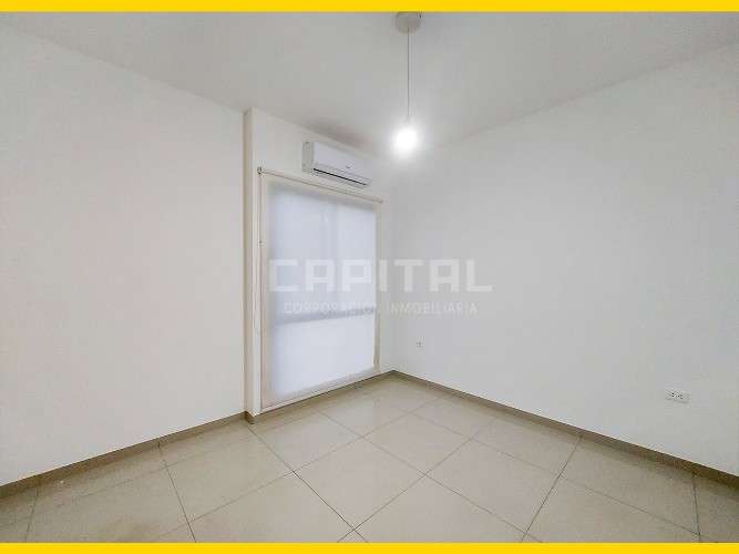 Amplia casa en alquiler en condominio almeria beni1633062848