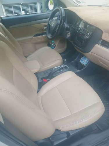 Mitsubishi outlander 2015 automática - potencia y confort1368896542