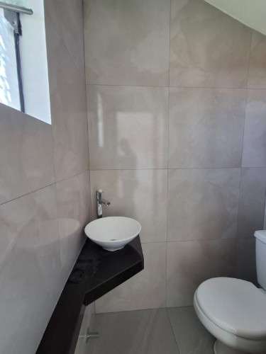 Casa a estrenar en venta en condominio zona norte526280992