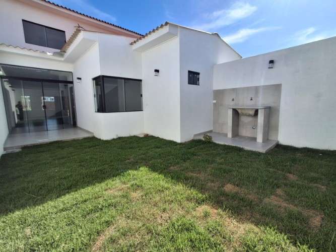Casa a estrenar en venta en condominio zona norte526280992