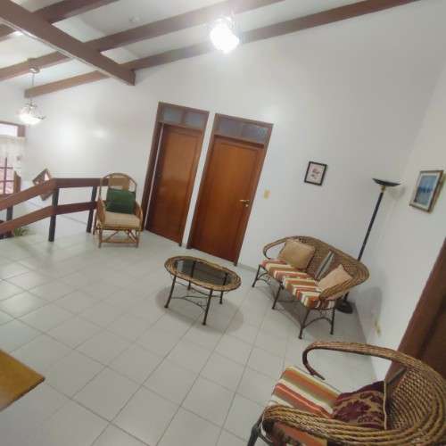  casa en alquiler amoblada  de 4  habitaciones 87010346