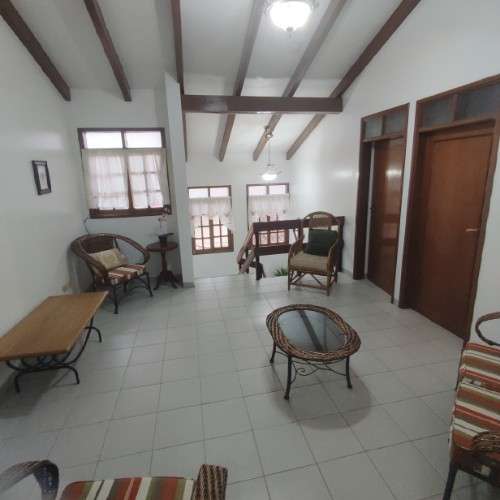  casa en alquiler amoblada  de 4  habitaciones 87010346