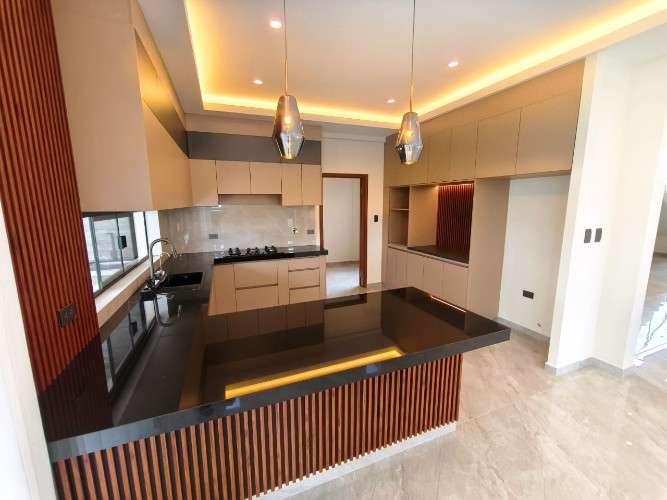 Urubó - casa en venta de 3 suites1489687089