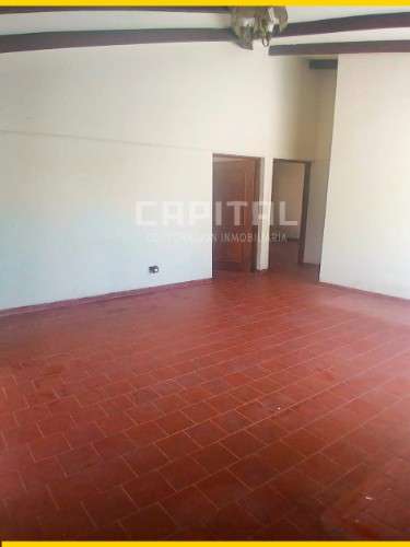 Casa en venta a precio de terreno zona alemana en esquina1373104782