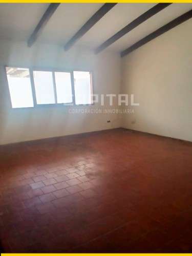Casa en venta a precio de terreno zona alemana en esquina1373104782