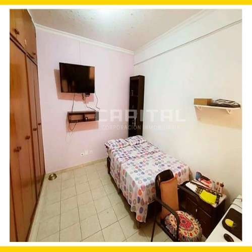 Vendo de oferta amplio departamento en el centro1568680479