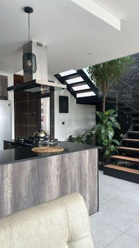 Casa en venta en condominio zona norte1581112952