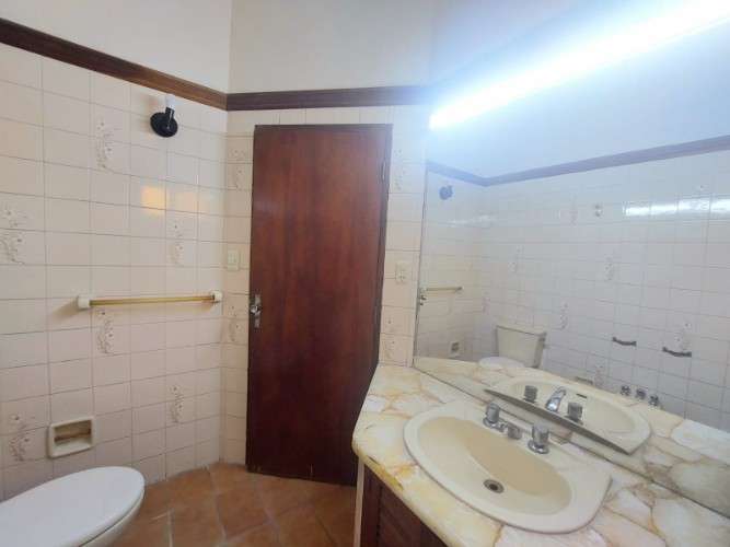  casa en alquiler de 3 dormitorios en condominio523697552