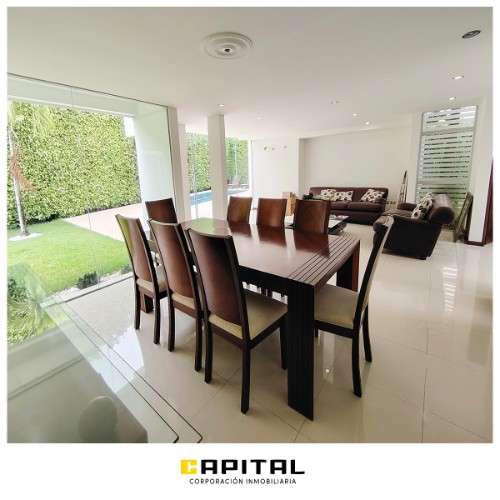 Colinas del urubo i – amplia casa amoblada en alquiler976670431