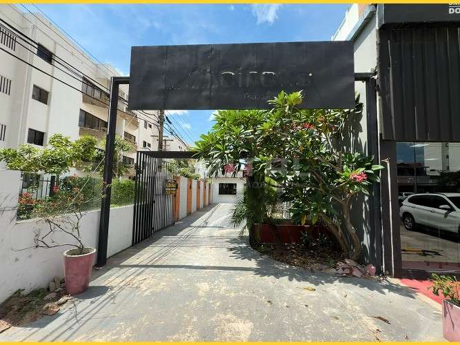 Local comercial sobre avenida los cusis18416080