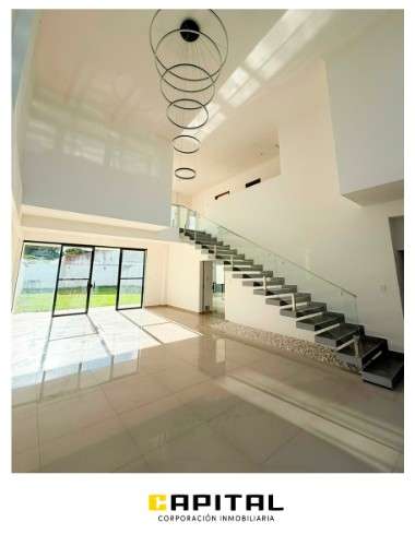 Casa amplia en venta – zona norte457219004