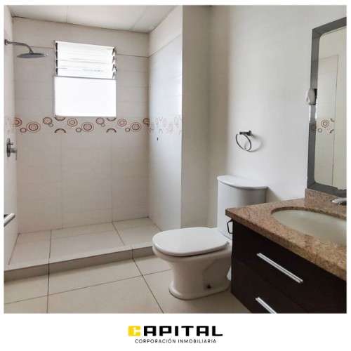 Amplio departamento de 2 dormitorios en alquiler696533703