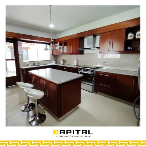 Casa en alquiler en el barrio las palmas 1090357100