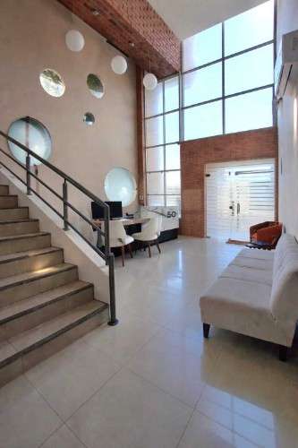 Inmueble empresarial en alquiler444690370