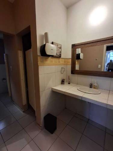 Inmueble empresarial en alquiler444690370