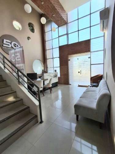 Inmueble empresarial en alquiler444690370