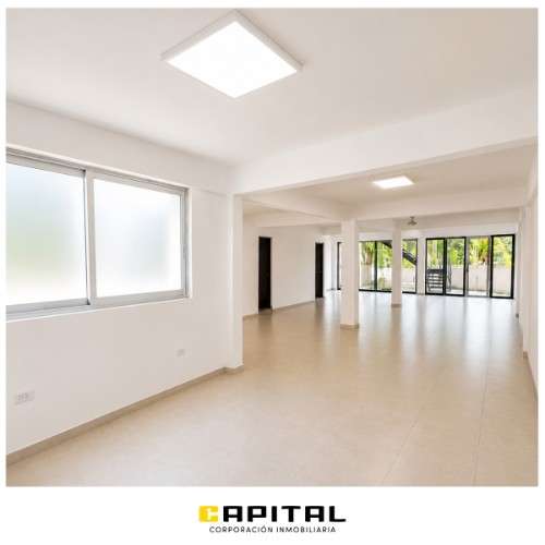 Local comercial en alquiler en radial 271034877292