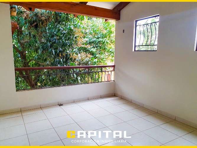 Barrio fleig – hermosa casa con piscina en alquiler70568599