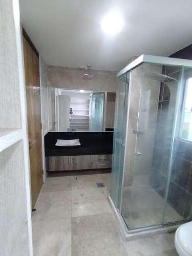 Edificio multifamiliar en venta en las palmas677087742