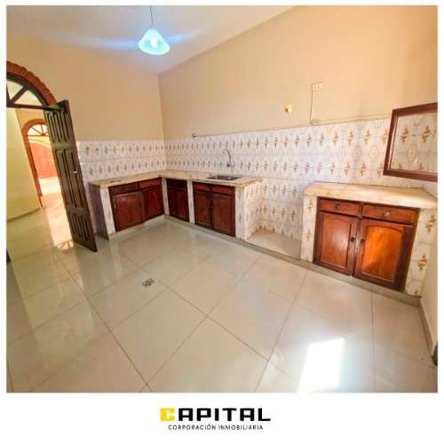  casa en venta – calle las taperas, zona este1966113564