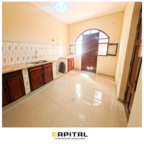 casa en venta – calle las taperas, zona este1966113564