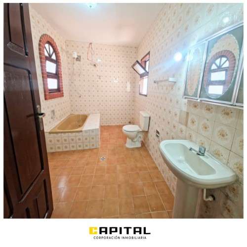  casa en venta – calle las taperas, zona este1966113564