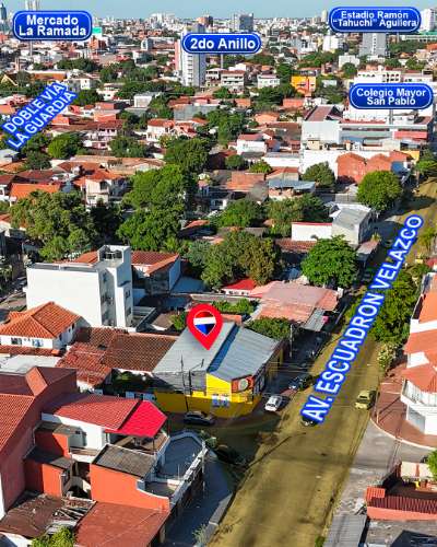 Casa comercial con negocios en venta1959807862