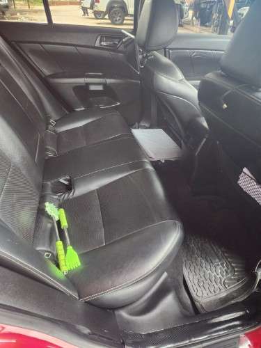 Vendo de ocasión impecable suzuki kizashi 2013 cel 75018362  importado incruz  asientos cuero  techo solar el mas full  aros 18 originales precio 130.000bs precio charlable341861515