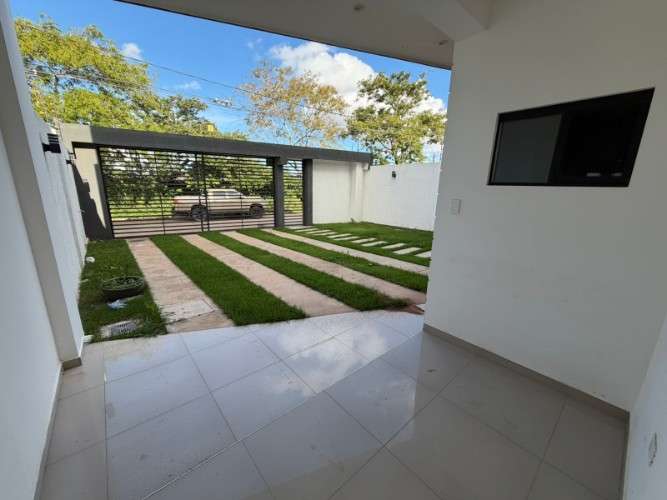 Casa en venta en zona norte1880797793